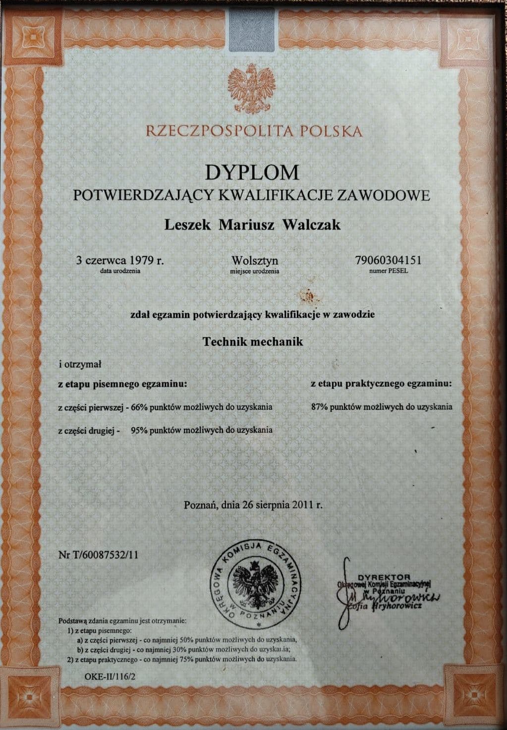 Dyplom Potwierdzający kwalifikacje zawodowe